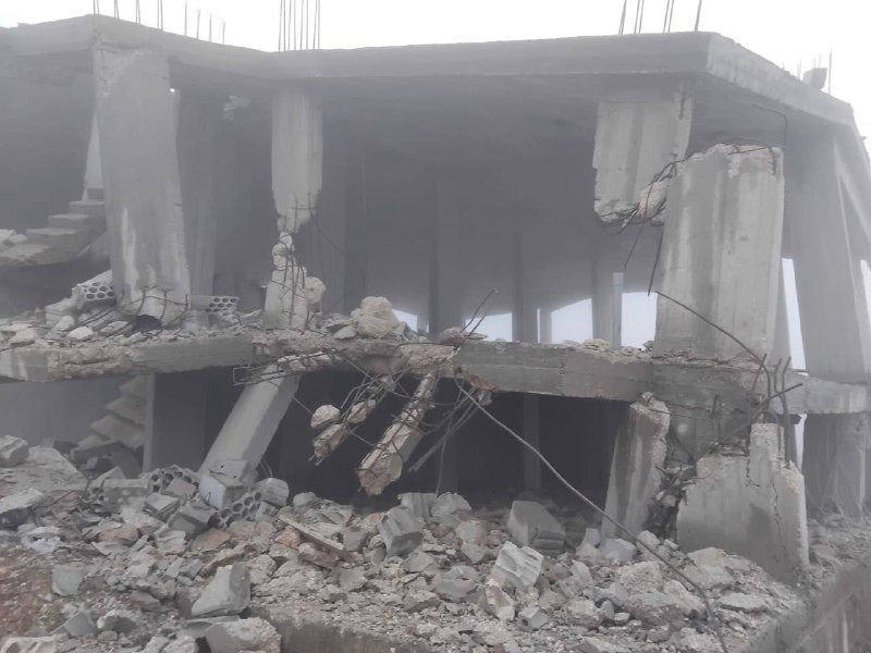 مصادر لبنانية: قوة من جيش الاحتلال اقتحمت فجر اليوم، وقامت بتفجير منزلين في أطراف بلدة ميس الجبل باتجاه بلدة حولا جنوب لبنان....