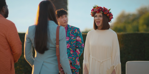 战利品.Loot.S03E01.2025.2160p.ATVP.WEB DL.DDP5.1.Atmos.H265 HDSWEB.mkv 20251211 134205.328.png