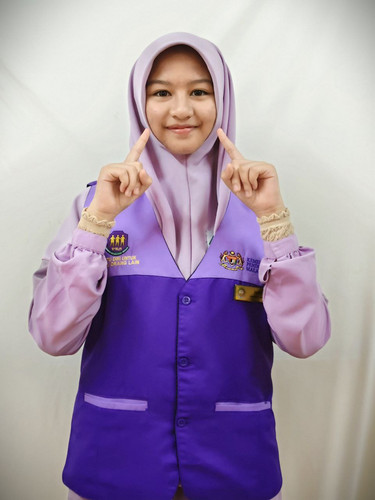FARISHA DANIA.jpg