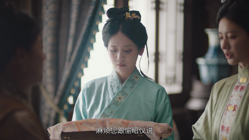 以下犯上.Insubordination.S01E01.2025.2160p.WEB DL.DDP2.0.H265 HDSWEB.mkv 20251211 134510.124.png