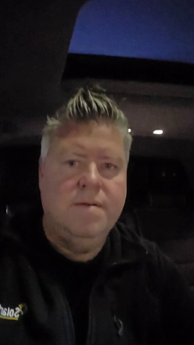 PkH31E7J3r0k3R J.jpg