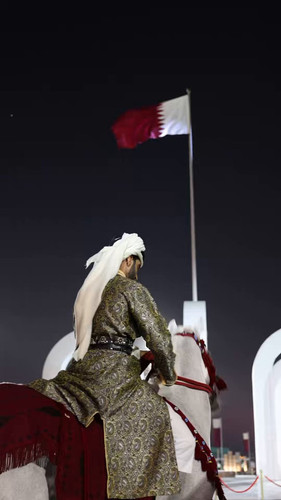 BYhAWhkI76 Xcrg3.jpg