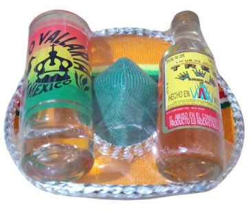 Sombrero con Tequila 2.jpg