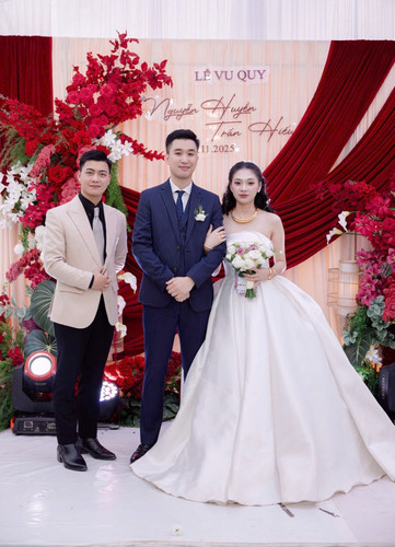 z7308745676780 1125a798d6ea0dc0c847f5ee935d894a.jpg