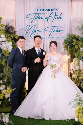 z7308745682146 561b04cff5e4167247eff0131889133b.jpg