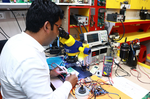 AC Repairing Course | AC PCB Repairing Training Institute in Delhi.jpg