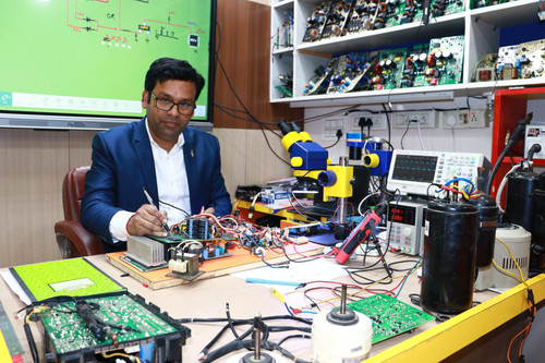 AC Mechanical Repairing Course in Delhi | Call Now 8800485390.jpg