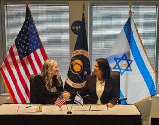 معاريڤ: إسرائيل وقّعت اتفاقاً استراتيجياً مع ناسا لمدة عشر سنوات

وقّعت وزيرة الابتكار، جيلا غملئيل، اتفاقاً استراتيجياً مع وكالة ناسا للفترة 2025–203...