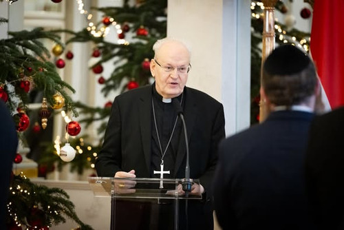 597881609 870165899289624 6421395556747543981 n.jpg?stp=dst jpg s590x590 tt6& nc cat=106&cb2=99be929.jpg