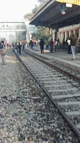 vo48CqUiqwFGzrIS.jpg