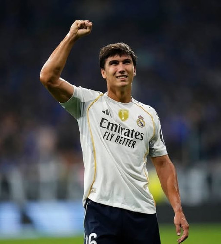 597578764 1159398129740070 2148732024634141152 n.jpg?stp=dst jpg s565x565 tt6& nc cat=107&ccb=1 7& n.jpg