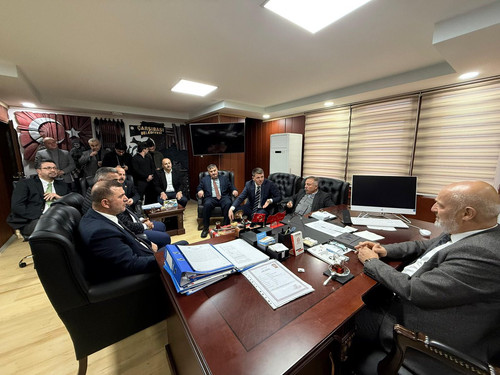 G7z3LJ1WkAMacIx.jpg