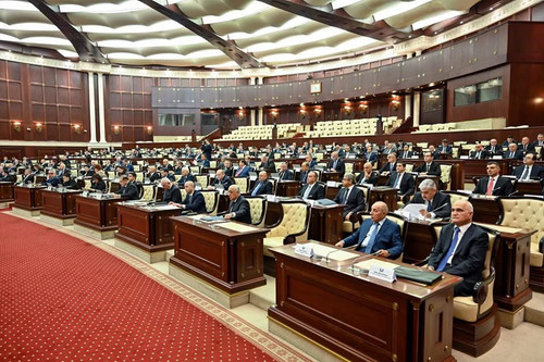 G7vf6s6WkAAj3uV.jpg