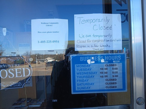 WELLSTON LIBRARY SIGN.jpg