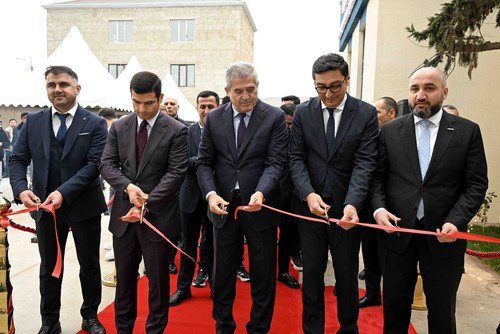 G7vBPx0X0AA41AR.jpg