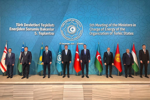 G7yvUQ0XEAA Dca.jpg
