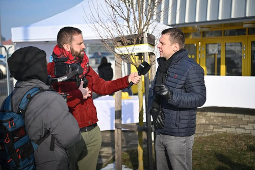 619317598 1449784879836527 2499506489851944495 n.jpg?stp=dst jpg p180x540 tt6& nc cat=106&ccb=1 7& n.jpg