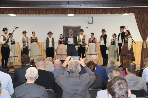 617621516 1261995162409464 588762498912314210 n.jpg?stp=dst jpg s590x590 tt6& nc cat=111&ccb=1 7& nc.jpg