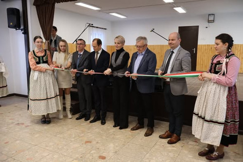 618663904 1354899219775614 114152454027333069 n.jpg?stp=dst jpg s590x590 tt6& nc cat=106&ccb=1 7& nc.jpg