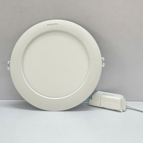 den downlight am tran sieu mong led slim philips dl262 12w 4000k d150 hv sni 02 170x18mm 30.000h (5).jpg