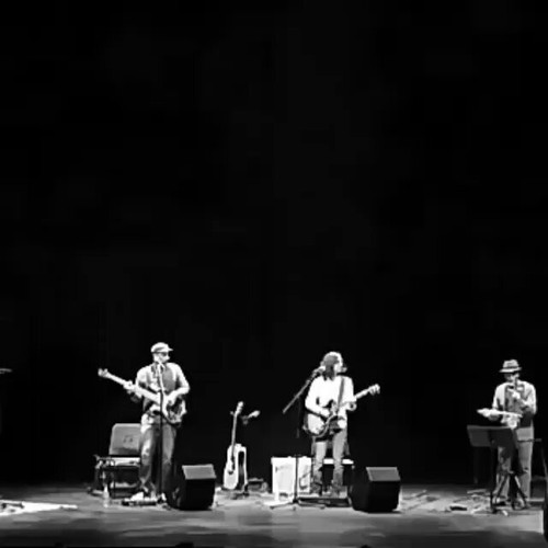 vVtn0E NUx0xuA04.jpg