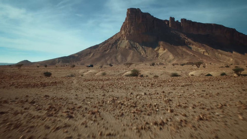 64cz5 CSQrhr6Vd3.jpg