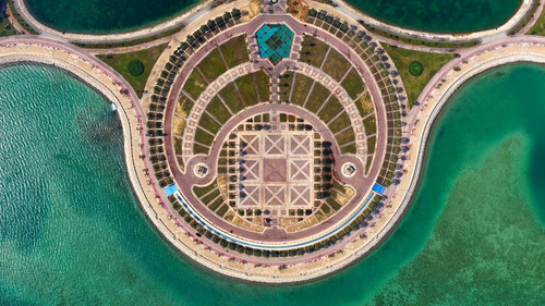 byiEBVyd0L JCLaL.jpg