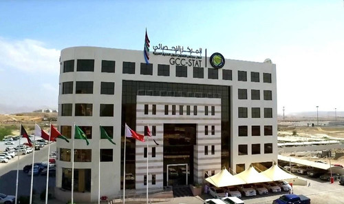 G a7uOTaoAAaUid.jpg