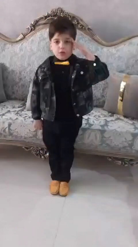 YXszRfsBLo9kpoOi.jpg