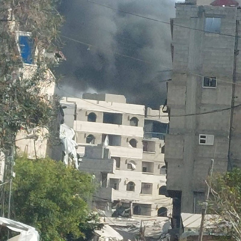 إحراق منازل.. توغل.. استهداف برج.. الاحتلال يخرق وقف النار في وضح النهار ووسط المدينة!

▫ خلال الساعة الماضية، سُجلت عدة اختراقات من قبل الاحتلال الإس...