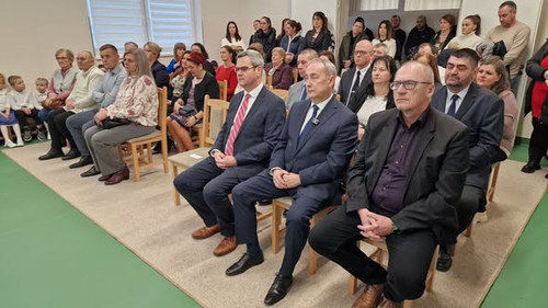 618962289 847590341437458 7783721623263895141 n.jpg?stp=dst jpg s590x590 tt6& nc cat=106&ccb=1 7& nc.jpg