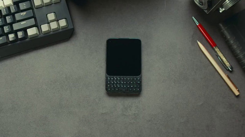 NNVt lgYbdukhZZ8.jpg