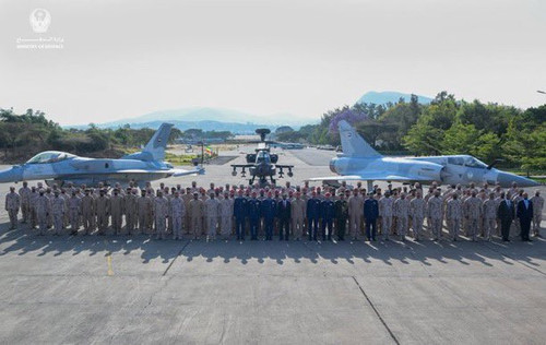 G cpV9rbgAAW2n6?format=jpg.jpg