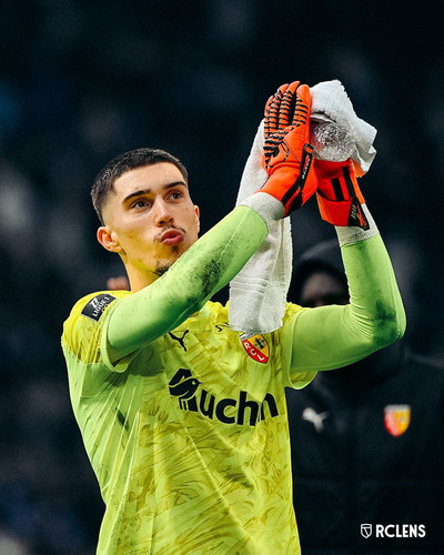 G djksAXkAAO43n?format=jpg.jpg