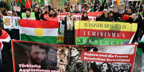 Japonya’dan İngiltere’ye dünya Rojava için ayakta Japonya’dan İngiltere’ye dünya Rojava için ayakta