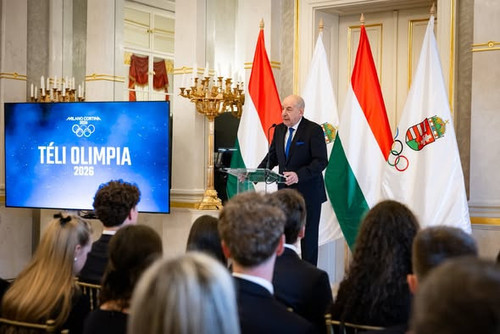 618108670 122271441362239180 5487379491038301006 n.jpg?stp=dst jpg s590x590 tt6& nc cat=110&ccb=1 7&.jpg