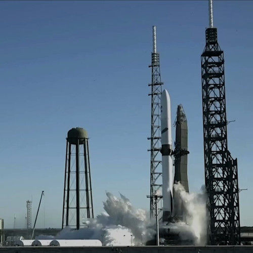 nOmCY8b vaXA KfO.jpg