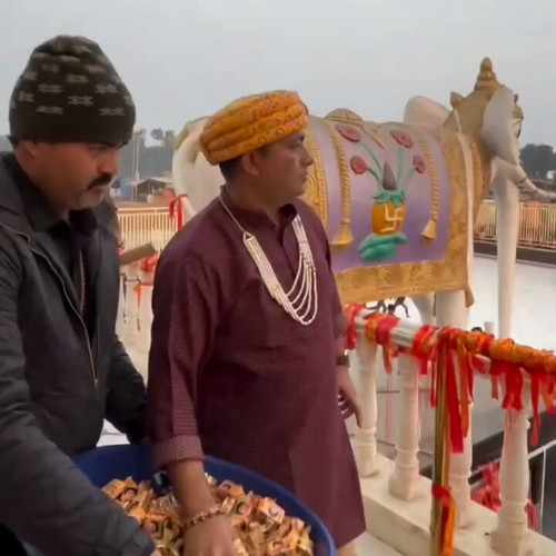 sBpNLAPJVS0 0HPm.jpg