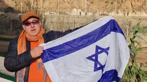 AniSnkvIeWE OBz .jpg