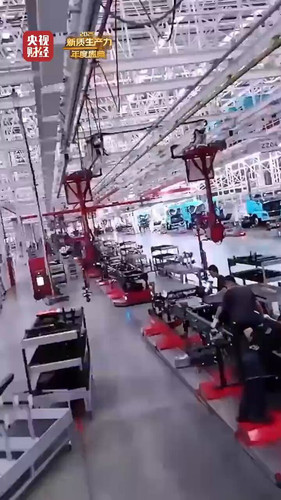 2 Z4R3 bLx0DkYhX.jpg