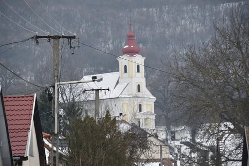 618416575 1287777096503940 7578582784417720377 n.jpg?stp=dst jpg s590x590 tt6& nc cat=107&ccb=1 7& n.jpg