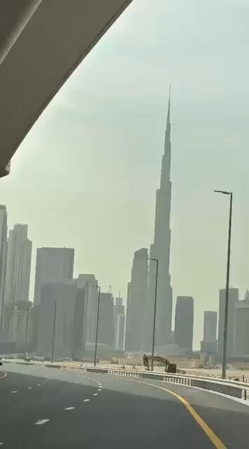 L kFn9 SUZPFqIAd.jpg