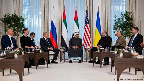 G cR2JBbMAAez4k?format=jpg.jpg