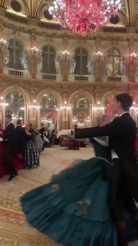 pMUvXo5Mp 1 rmLg.jpg