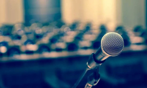 G V875 XoAAURFY?format=jpg.jpg