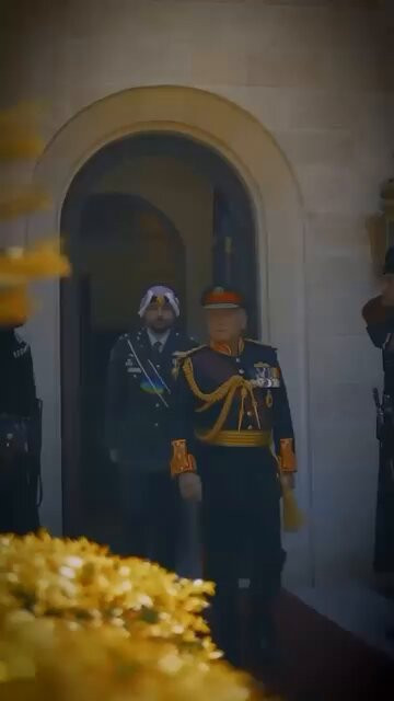 UKIOLnGEpW8zuEul.jpg