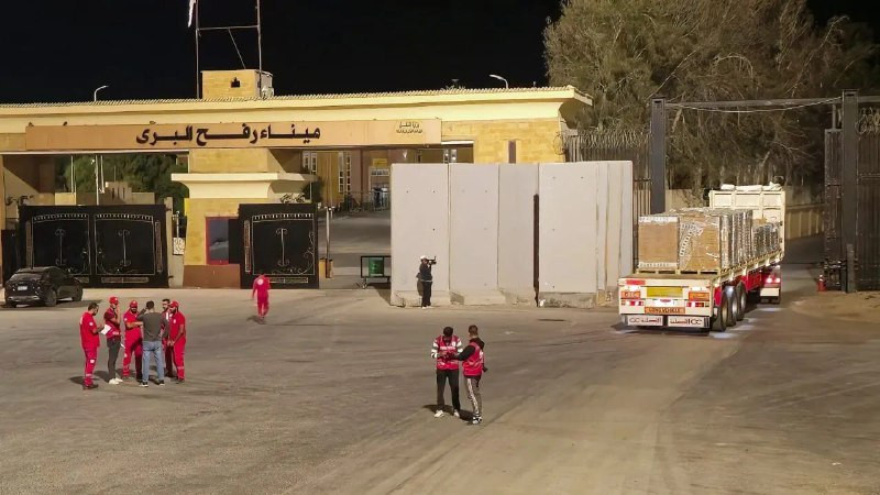 مصادر مصرية: معبر رفح سيُفتح في كلا الاتجاهين ومن دون وجود إسرائيلي، وما تفعله حكومة إسرائيل هو محاولة كسب الوقت والمماطلة....