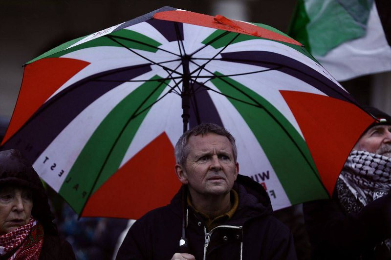 تظاهرة في العاصمة الآيرلندية دبلن احتجاجًا على انتهاكات الاحتلال وخروقاته المتواصلة في قطاع غزة رغم سريان وقف إطلاق النار منذ 10 أكتوبر 2025...