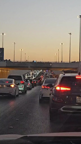 0MM4 NP7vrJHgb8M.jpg