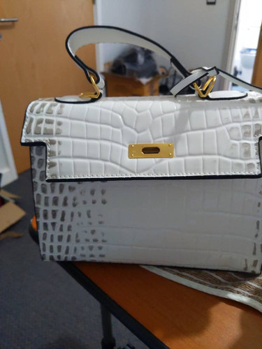 d552012e3e77.jpg
